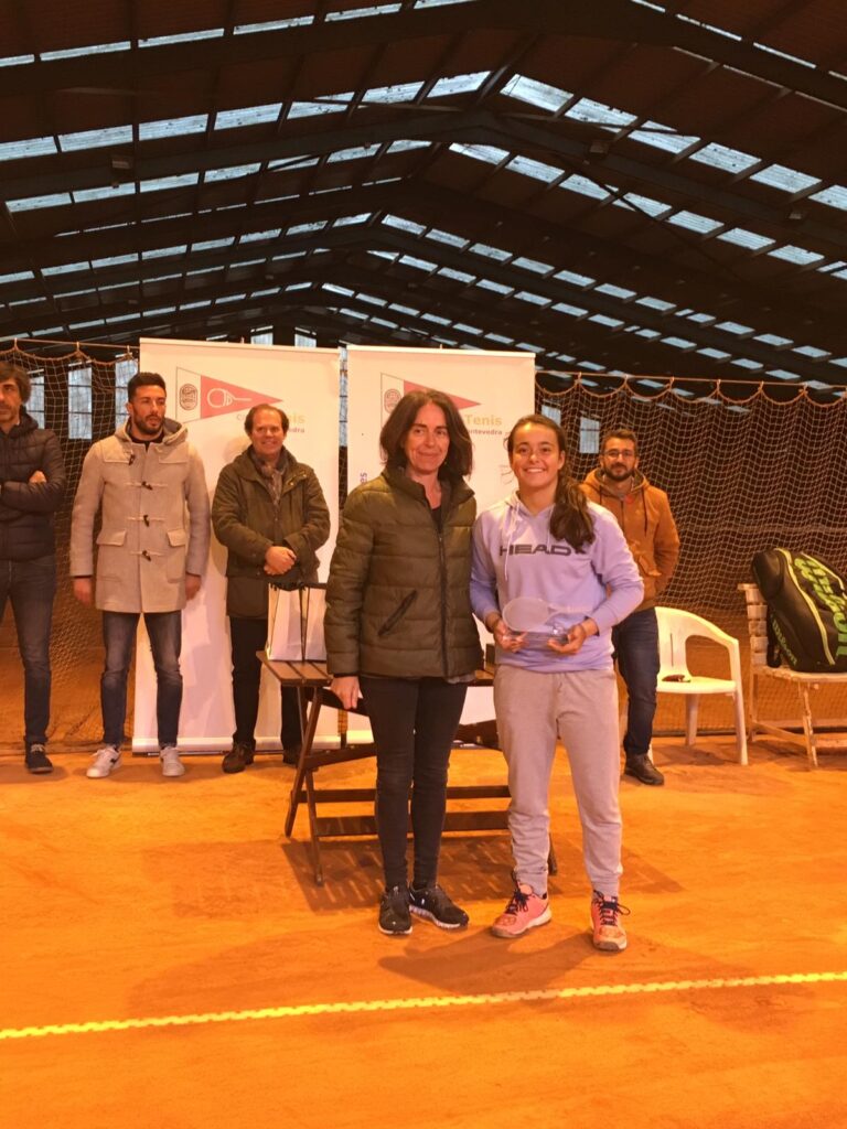 premiosFemenina2